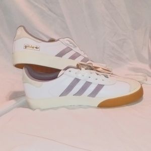 Adidas nora gilda limited edition womans size 7 kids 5 1/2